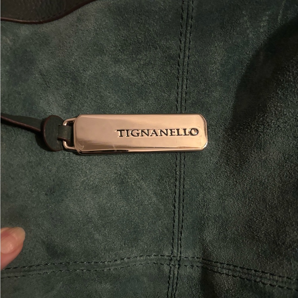 Tignanello Forest Green Suede Shoulder Expandable Bag. Zip Sides Change Size. - Picture 12 of 17